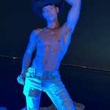 hunt_2str8freepage from onlyfans