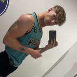 axelgetswildfree from onlyfans